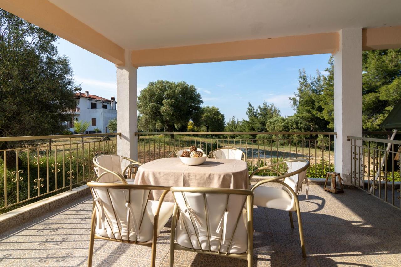F & B Summer Collection - Paliouri Extérieur photo